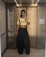 Load image into Gallery viewer, Jean barrel Raw Varsity