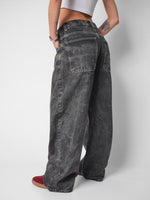 Load image into Gallery viewer, Jean baggy black light