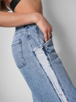 Load image into Gallery viewer, Jean Wide Leg Stereo Vision
