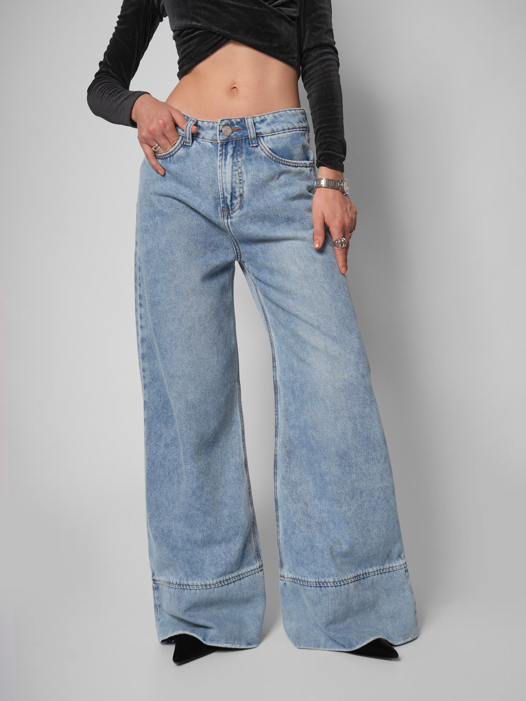 Jean Wide Leg Echo Room