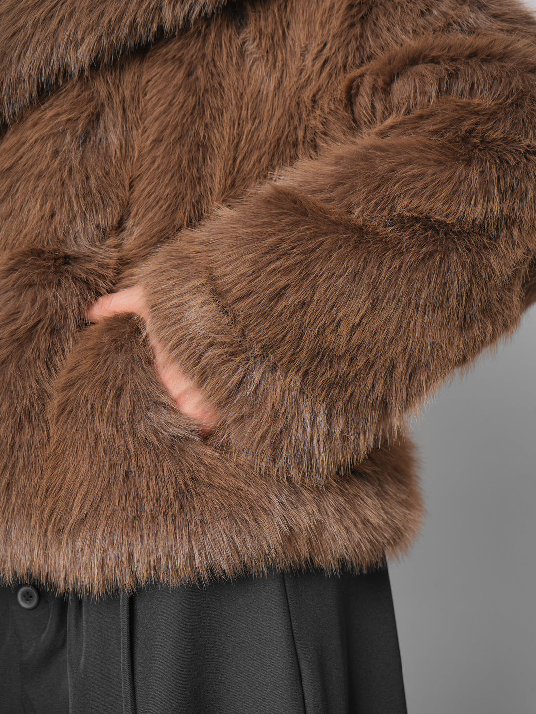 Abrigo NightShift café