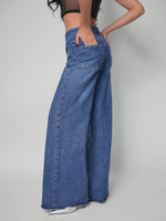 Load image into Gallery viewer, Jean wide leg offbeat
