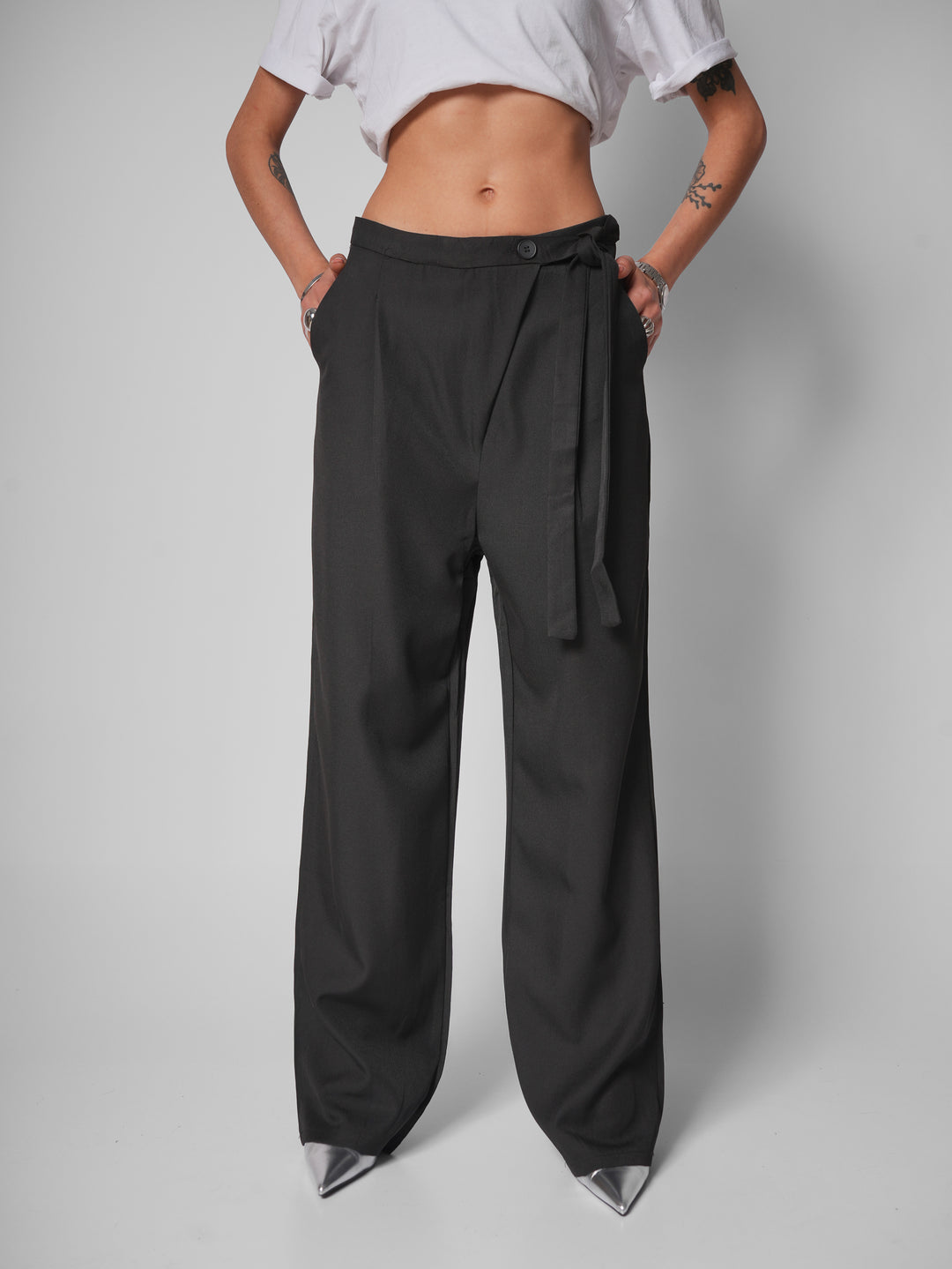 Pantalon asimetric room