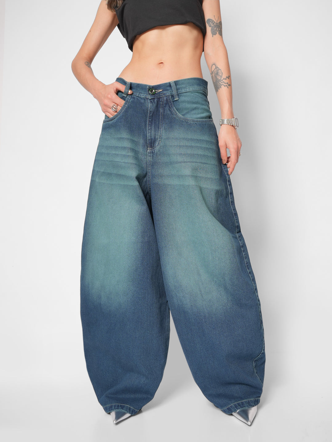 Jean barrel afterhours