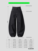 Load image into Gallery viewer, Jean barrel Raw Varsity
